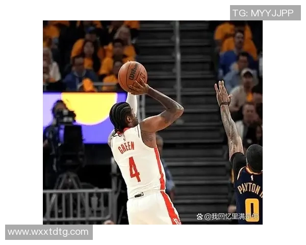 火箭队与勇士队第四场激战回顾精彩瞬间与关键时刻分析